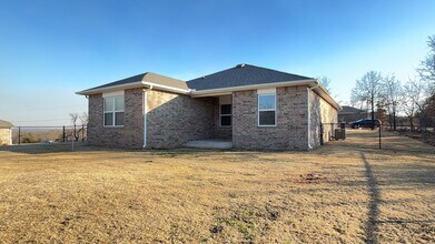 18060 Lantana Loop in Oklahoma City, OK - Building Photo - Building Photo