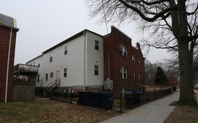 249 Oglethorpe St NW in Washington, DC - Building Photo - Building Photo