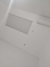5553 NW 32nd Ave, Unit D in Miami, FL - Building Photo - Building Photo