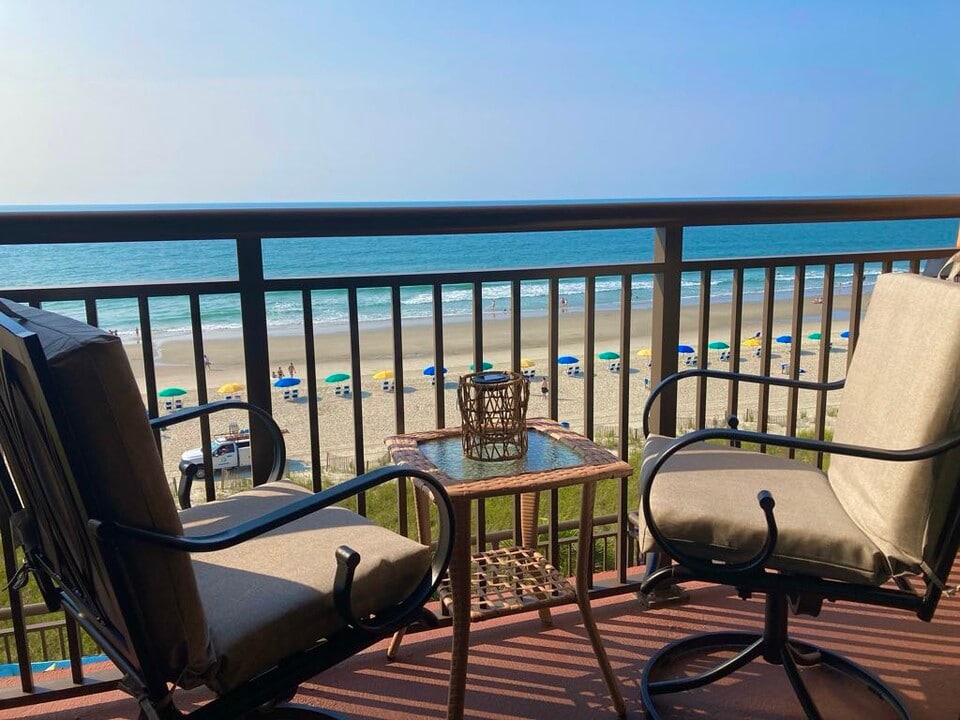 6900 N Ocean Blvd, Unit None in Myrtle Beach, SC - Foto de edificio