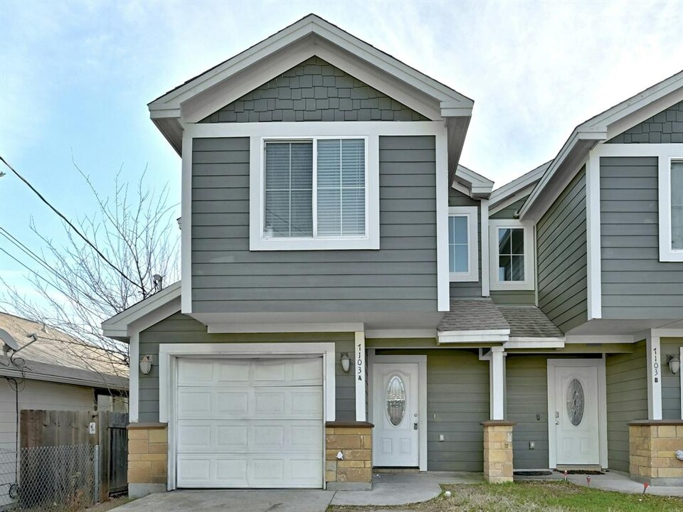 7103 Blessing Ave in Austin, TX - Building Photo