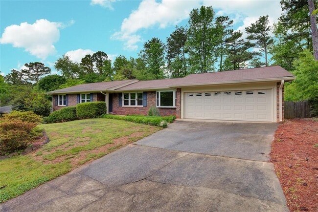 1125 Old Forge Dr