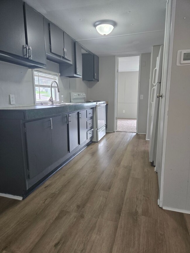 property at 387 Killarney Dr