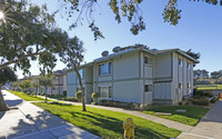 Marina Del Sol Apartments in Marina, CA - Foto de edificio - Building Photo