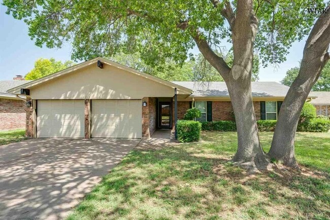 2712 Miller Ct