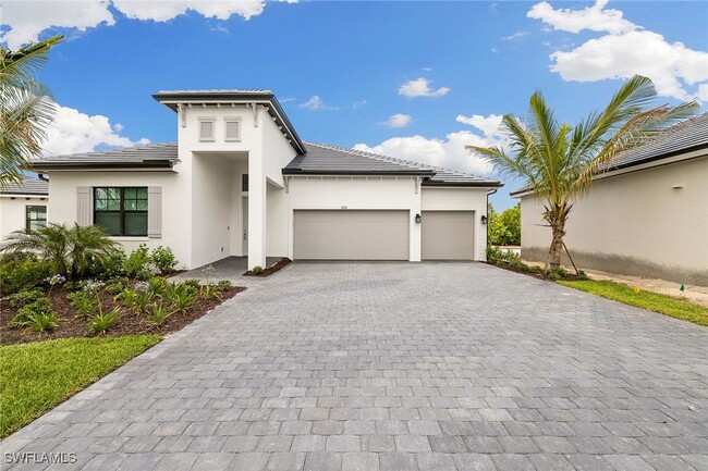 3130 Heather Glen Ct in Naples, FL - Building Photo - Building Photo