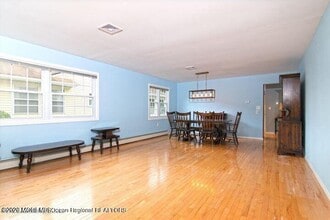12 Paradise Blvd in Toms River, NJ - Building Photo - Building Photo