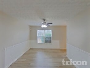 1504 Riverglen Dr in Loganville, GA - Building Photo - Building Photo