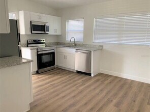 103 Park Dr in Winter Haven, FL - Building Photo - Building Photo