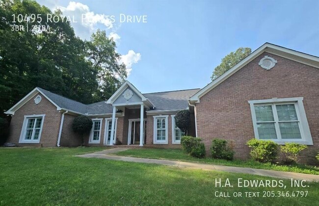 property at 10495 Royal Points Dr