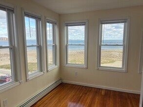 117 Winthrop Shore Dr in Winthrop, MA - Building Photo - Building Photo