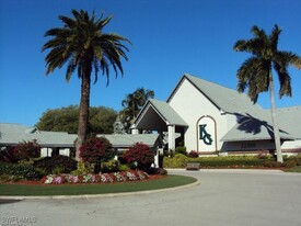 16500 Kelly Cove Dr in Ft. Myers, FL - Building Photo