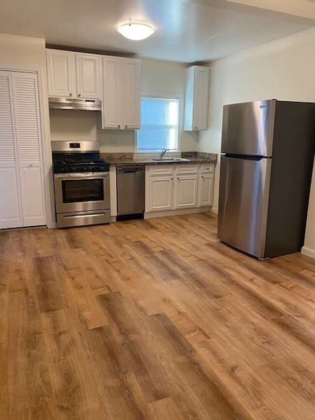 4407 Kirkham St in San Francisco, CA - Building Photo - Building Photo