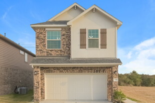 339 Sea Breeze Dr in Bacliff, TX - Building Photo
