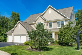 8798 Sorrento Ct in Dublin, OH - Building Photo - Building Photo