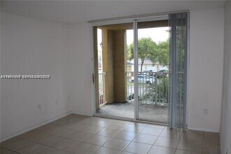 11177 SW 8th St in Pembroke Pines, FL - Building Photo - Building Photo