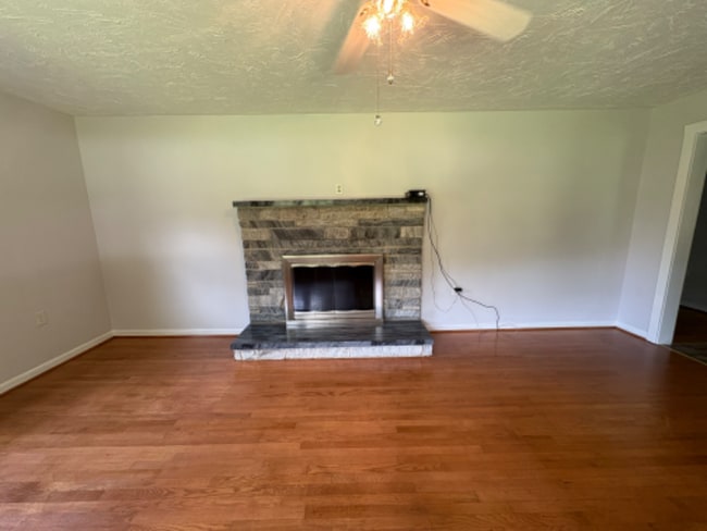 2541 Dellwood Rd in Waynesville, NC - Building Photo - Building Photo