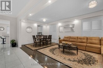 5 Aries St in Brampton, ON - Building Photo - Building Photo