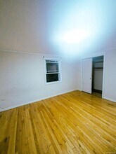 23841 116th Rd in Elmont, NY - Building Photo - Building Photo