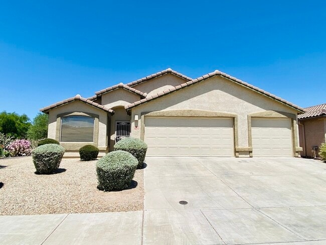 property at 8771 N Finfrock Dr