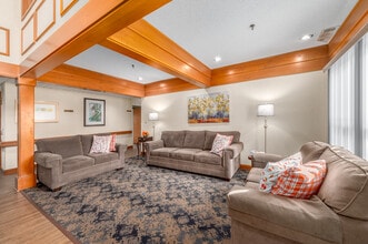 The Northridge in North Ridgeville, OH - Building Photo - Interior Photo