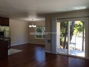 3701 Park Blvd in Oakland, CA - Foto de edificio - Building Photo