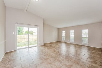 3401 Aquarius Cir in Garland, TX - Building Photo - Building Photo