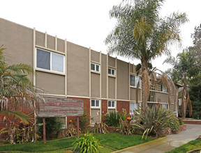 Millbrae Lane Apartments in Los Gatos, CA - Foto de edificio - Building Photo