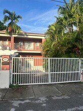 3147 New York St in Miami, FL - Building Photo - Building Photo