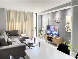 440 Seaside Ave, Unit 808 in Honolulu, HI - Building Photo