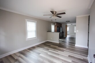 9103 Prospect St in Louisville, KY - Building Photo - Building Photo