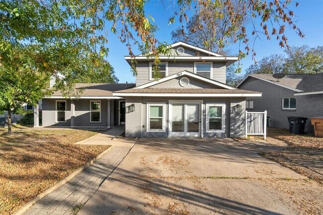 property at 6509 Sunstrip Dr