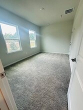 7258 Morris Acres Rd in Apex, NC - Building Photo - Building Photo