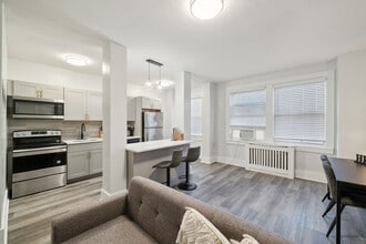 4247 Locust St in Philadelphia, PA - Building Photo - Building Photo