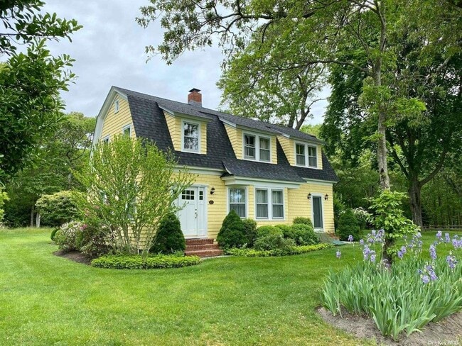 property at 84 Old Depot Rd