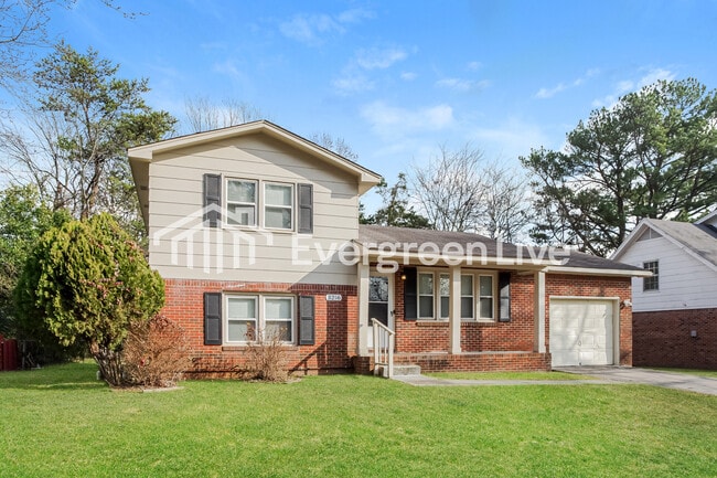 3216 Teton Dr NW in Huntsville, AL - Building Photo - Building Photo