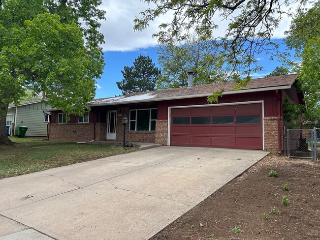 1125 Ponderosa Dr
