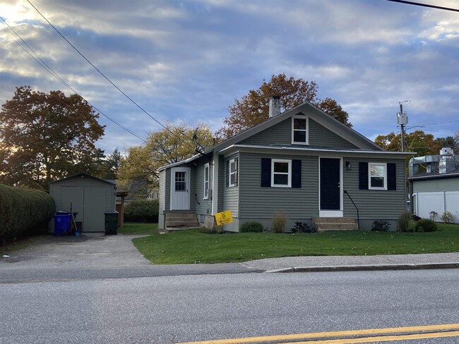 property at 1354 River Rd