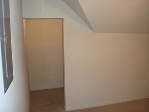 1016 9th St S, Unit 1016 in La crosse, WI - Foto de edificio - Building Photo