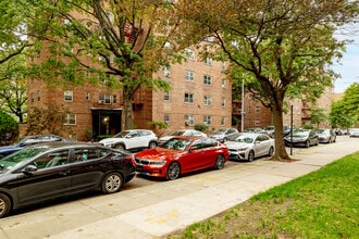 The Berkley in Jamaica, NY - Building Photo - Building Photo