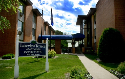 Lakeview Terrace Apartments in Oshkosh, WI - Foto de edificio