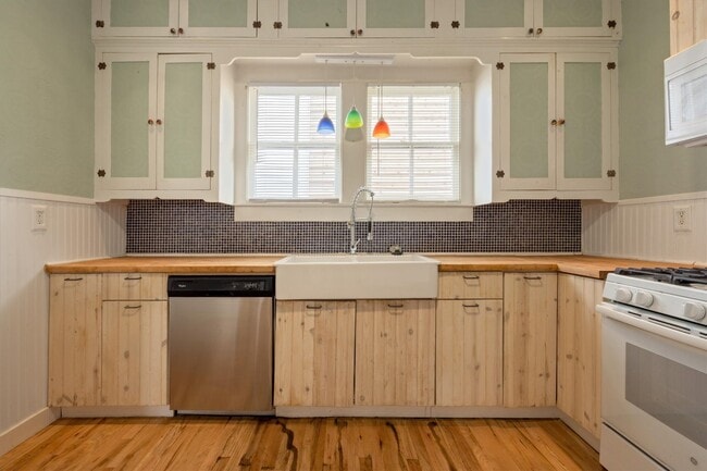 property at 1710 Avenue O