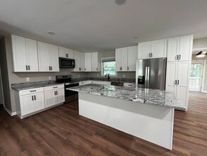 5620 Blue Spruce Dr in Durham, NC - Building Photo - Building Photo
