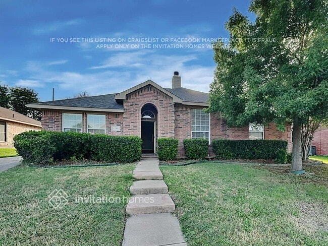 1249 Old Oak Dr