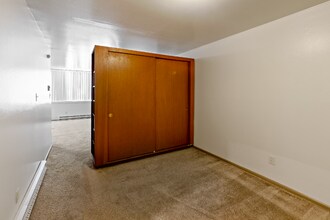 5625 15th Ave NE in Seattle, WA - Building Photo - Building Photo