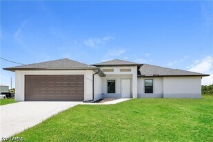 5130 Butte St in Lehigh Acres, FL - Building Photo