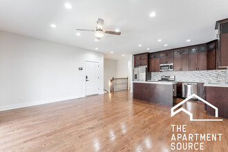 3329 N Avers Ave in Chicago, IL - Building Photo - Building Photo