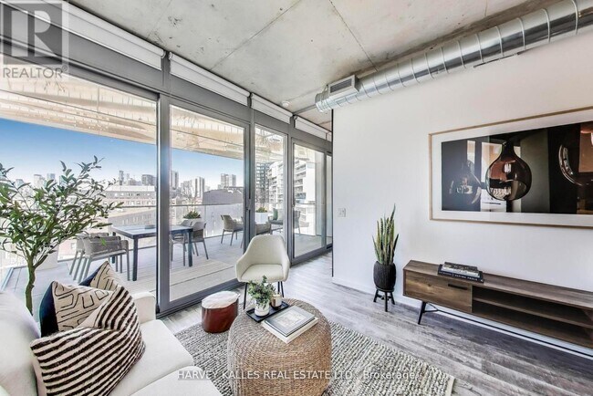 property at 170-170 Bayview Ave