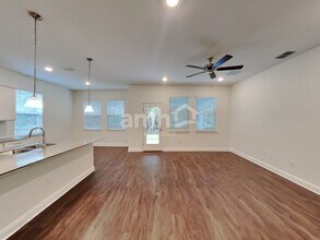 6253 Emerald Hls Wy in Wesley Chapel, FL - Building Photo - Building Photo