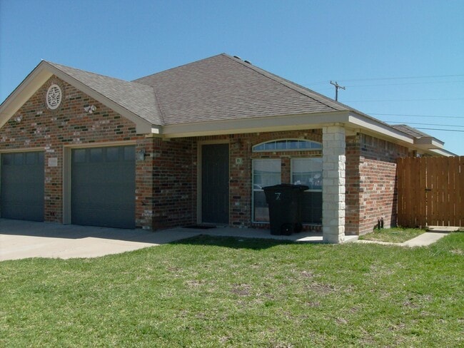 4906 Heather Ln in Killeen, TX - Building Photo - Building Photo